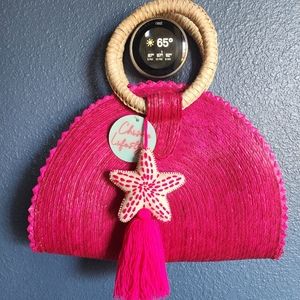 Chisme Lifestyle Hand Woven Crescent Purse in Fushia